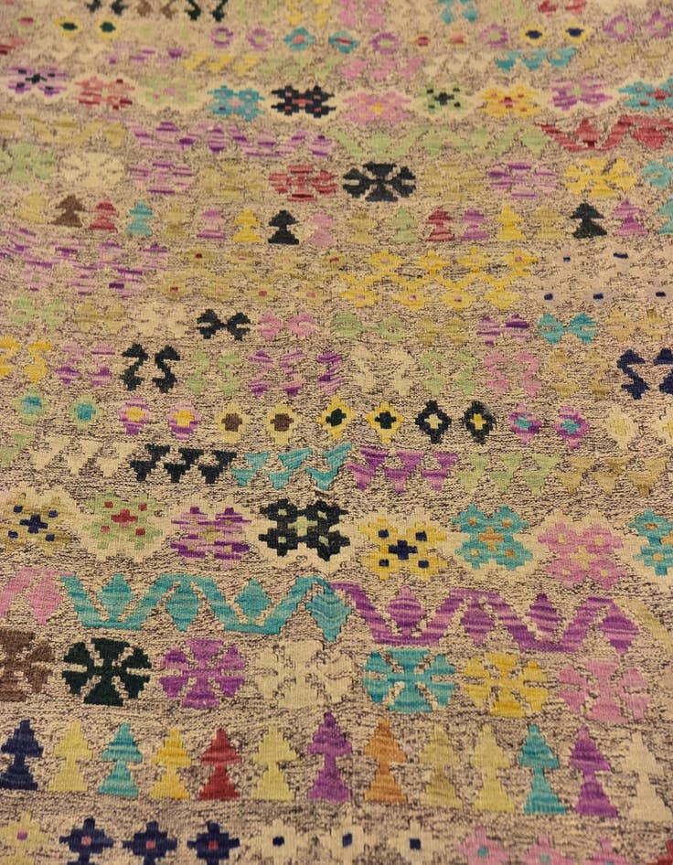 Detail image of  10' 4 x 13' 2  Hand Woven Kilim Modern Wool Rug