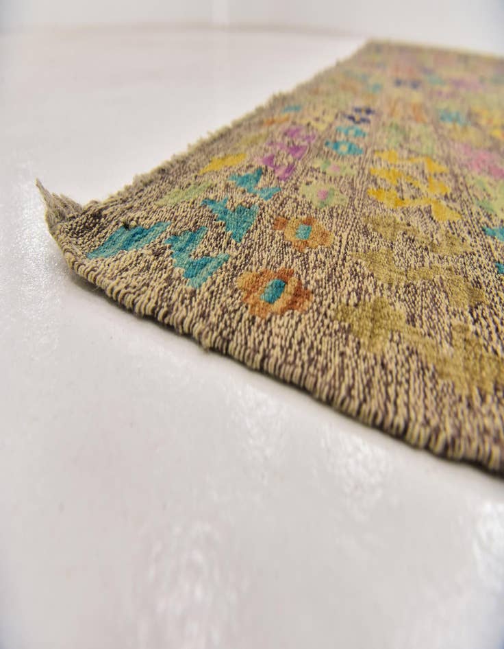 Detail image of  10' 4 x 13' 2  Hand Woven Kilim Modern Wool Rug