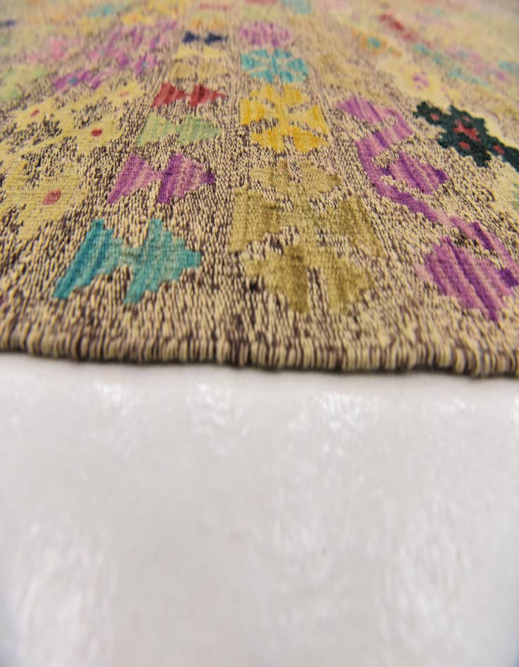 Detail image of  10' 4 x 13' 2  Hand Woven Kilim Modern Wool Rug