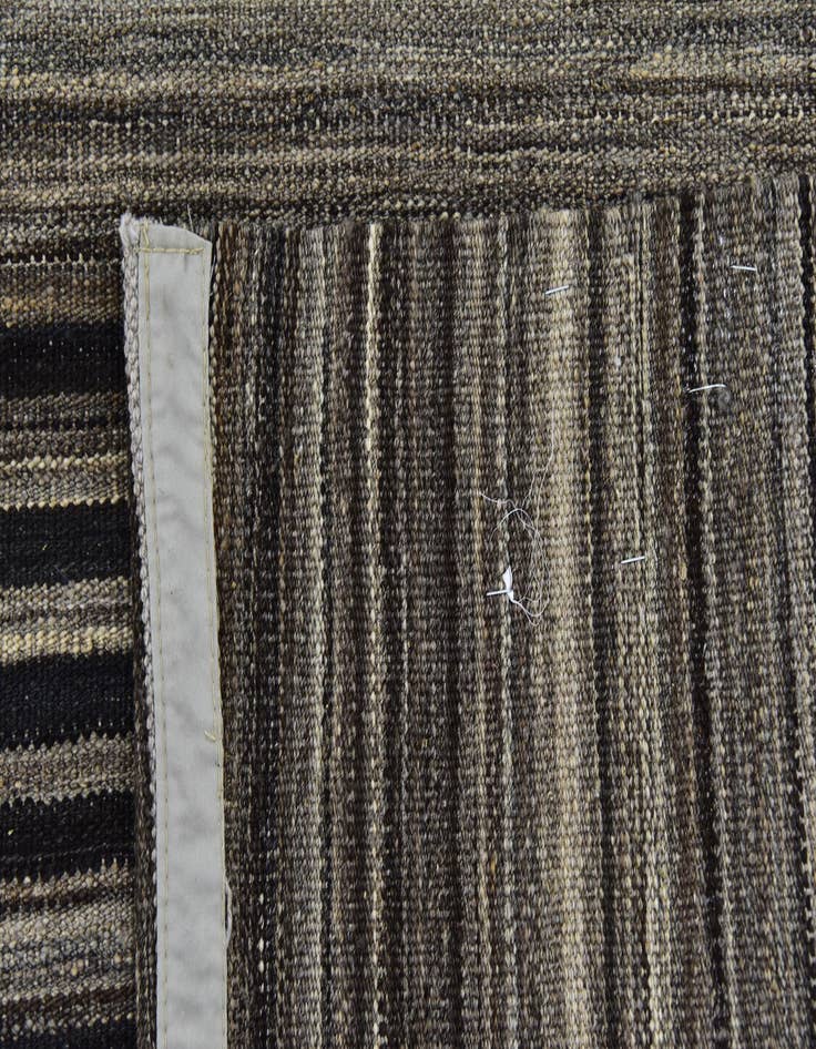 Detail image of  5' 9 x 8'  Hand Woven Kilim Modern Wool Rug