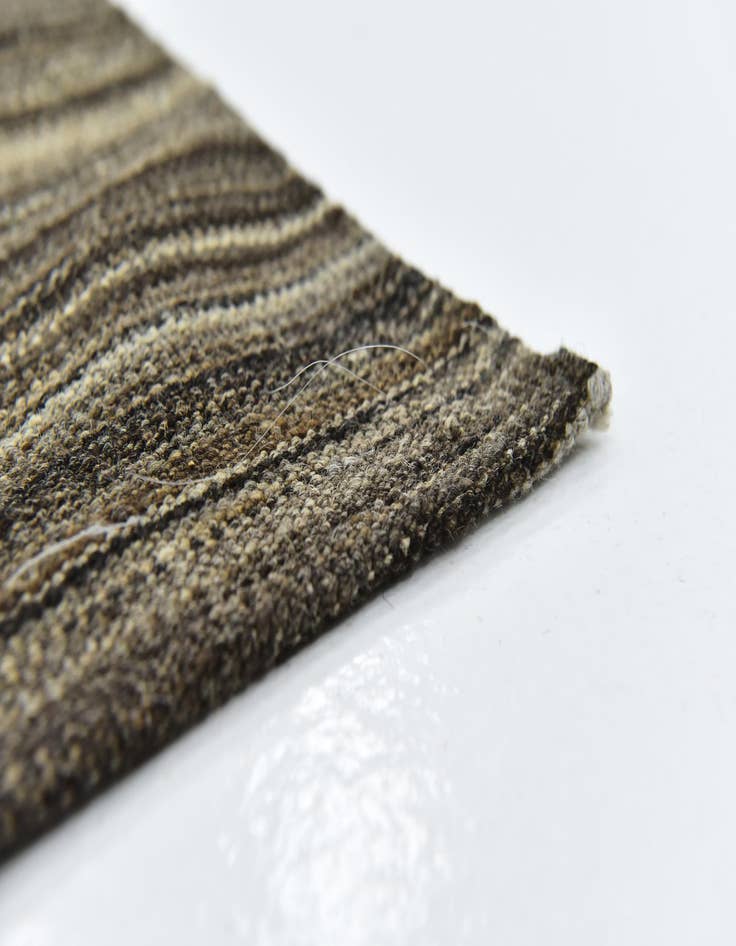 Detail image of  5' 9 x 8'  Hand Woven Kilim Modern Wool Rug