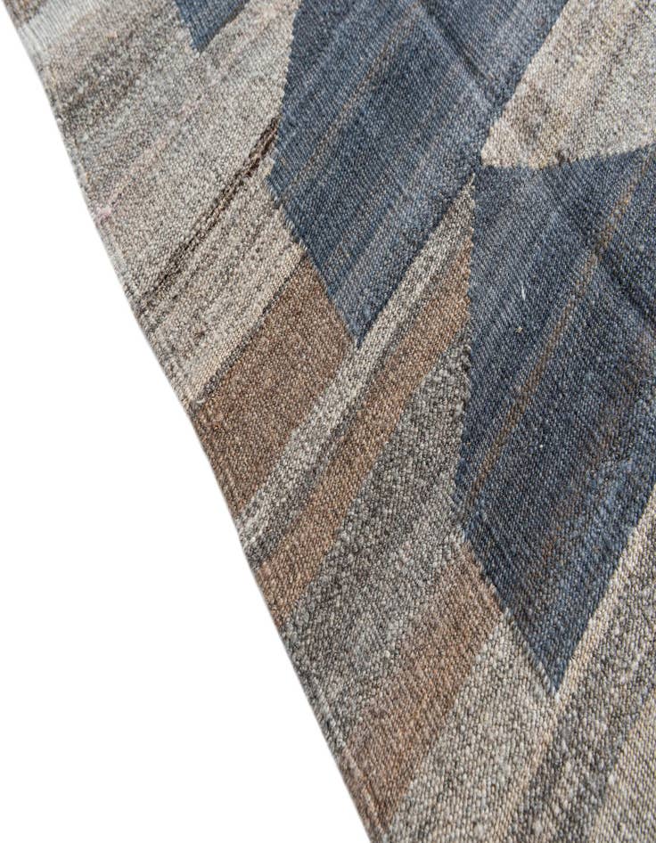 Detail image of  5' 8 x 7' 7  Hand Woven Kilim Modern Wool Rug