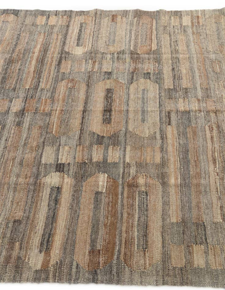 Detail image of  5' x 6' 6  Hand Woven Kilim Modern Wool Rug