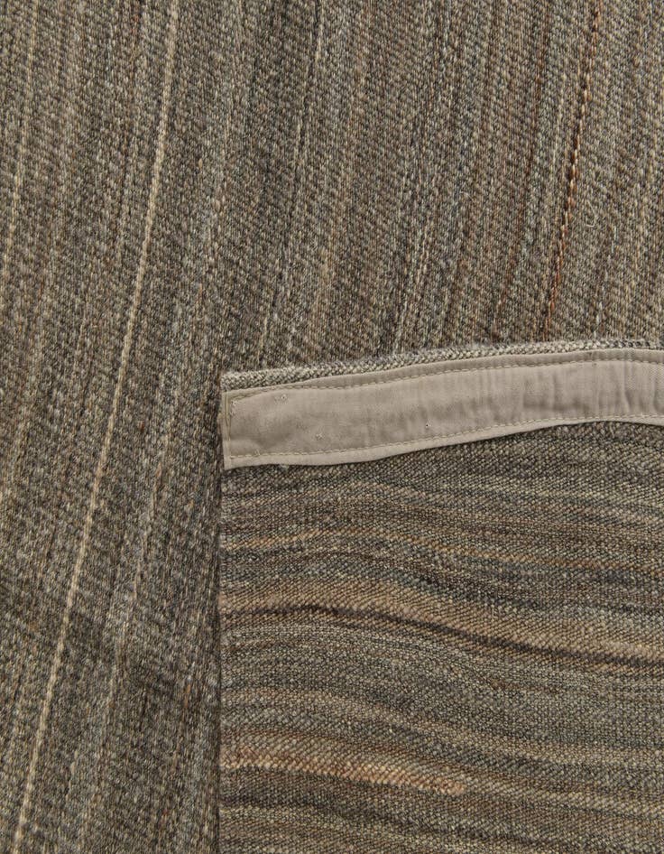 Detail image of  5' 9 x 7' 8  Hand Woven Kilim Modern Wool Rug