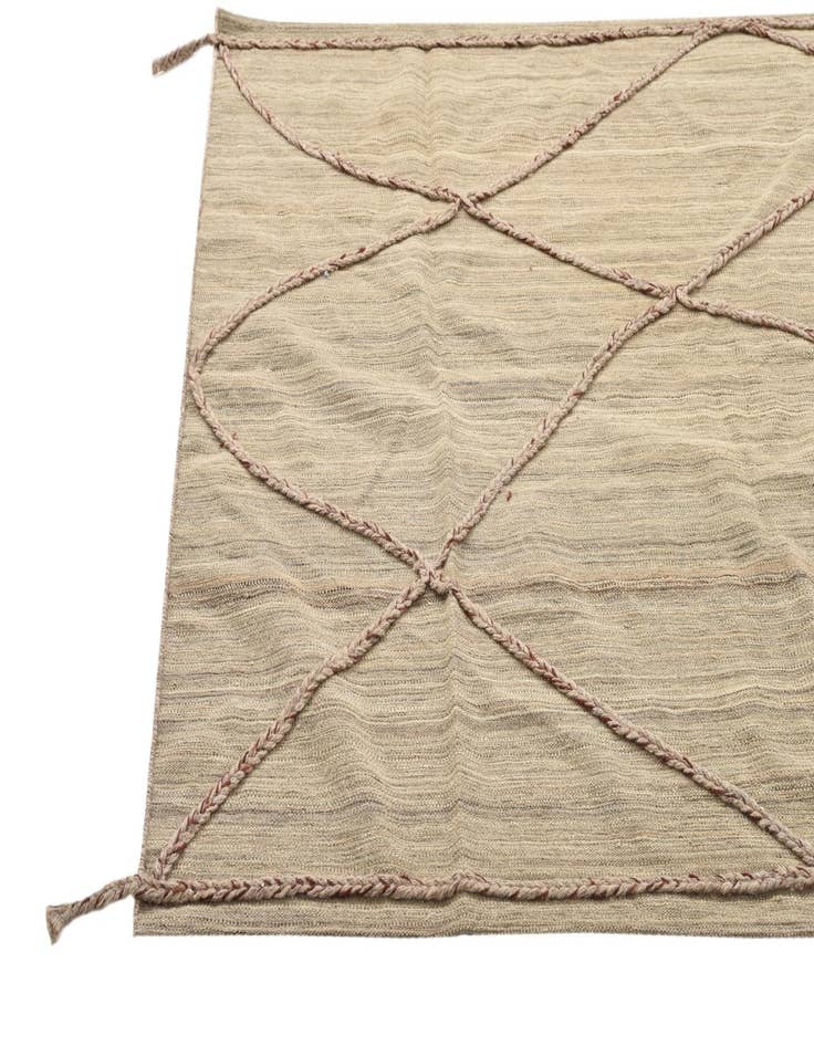 Detail image of  4' 9 x 7'  Hand Woven Kilim Modern Wool Rug