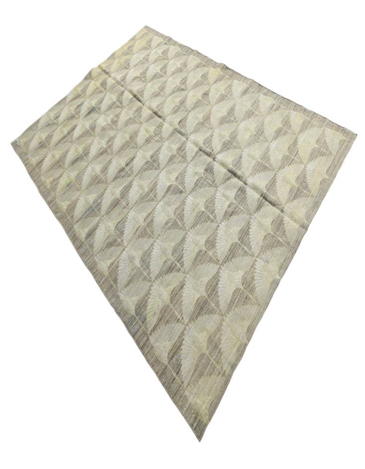 Detail image of  6' 4 x 9' 1  Hand Woven Kilim Modern Wool Rug