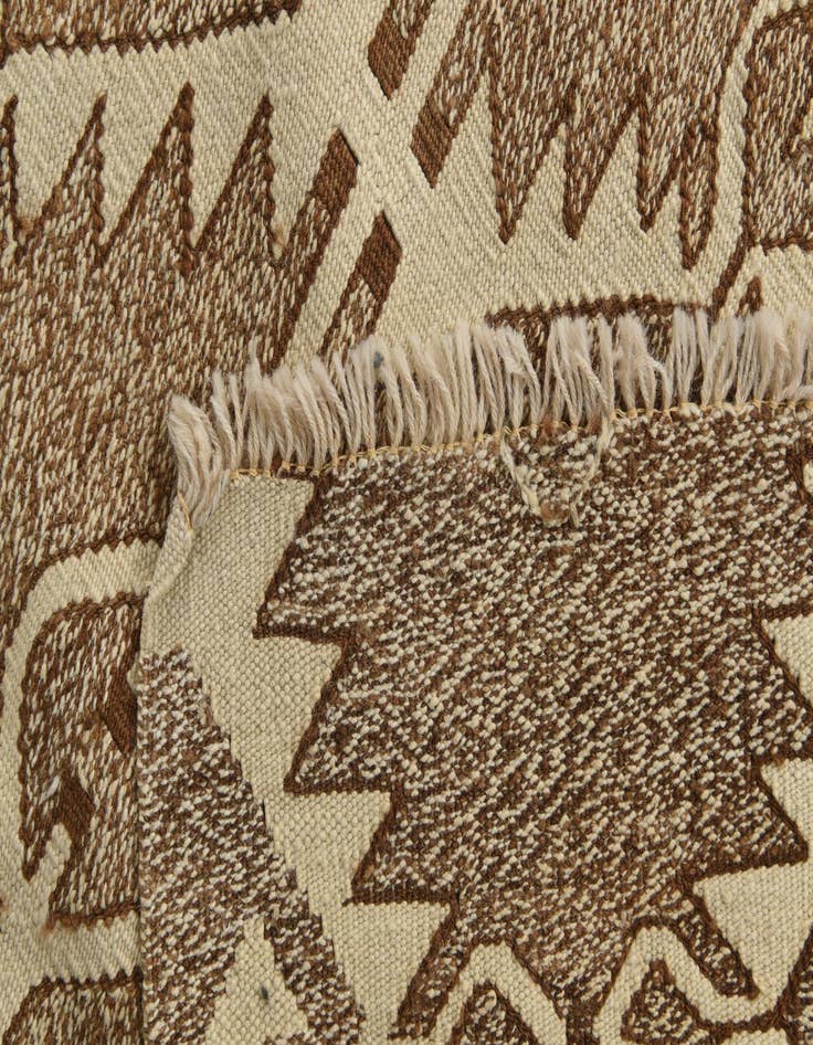 Detail image of  5' 8 x 7' 6  Hand Woven Kilim Modern Wool Rug