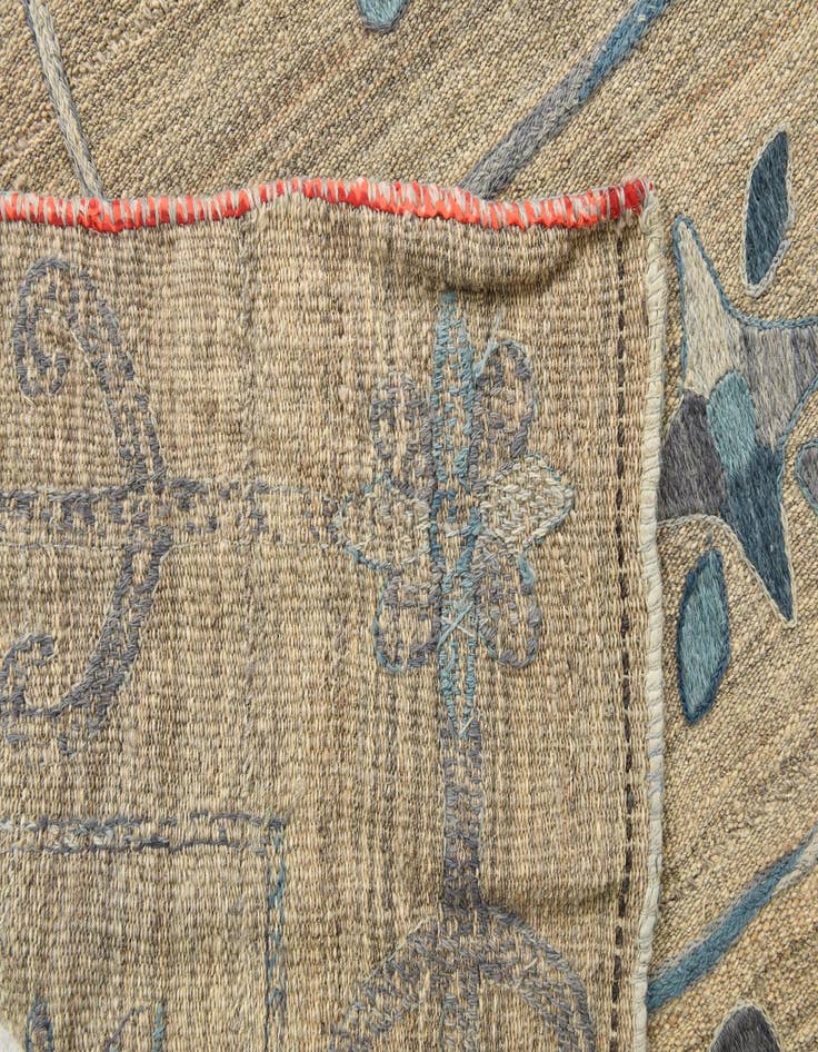 Detail image of  5' 10 x 7' 6  Hand Woven Kilim Modern Wool Rug