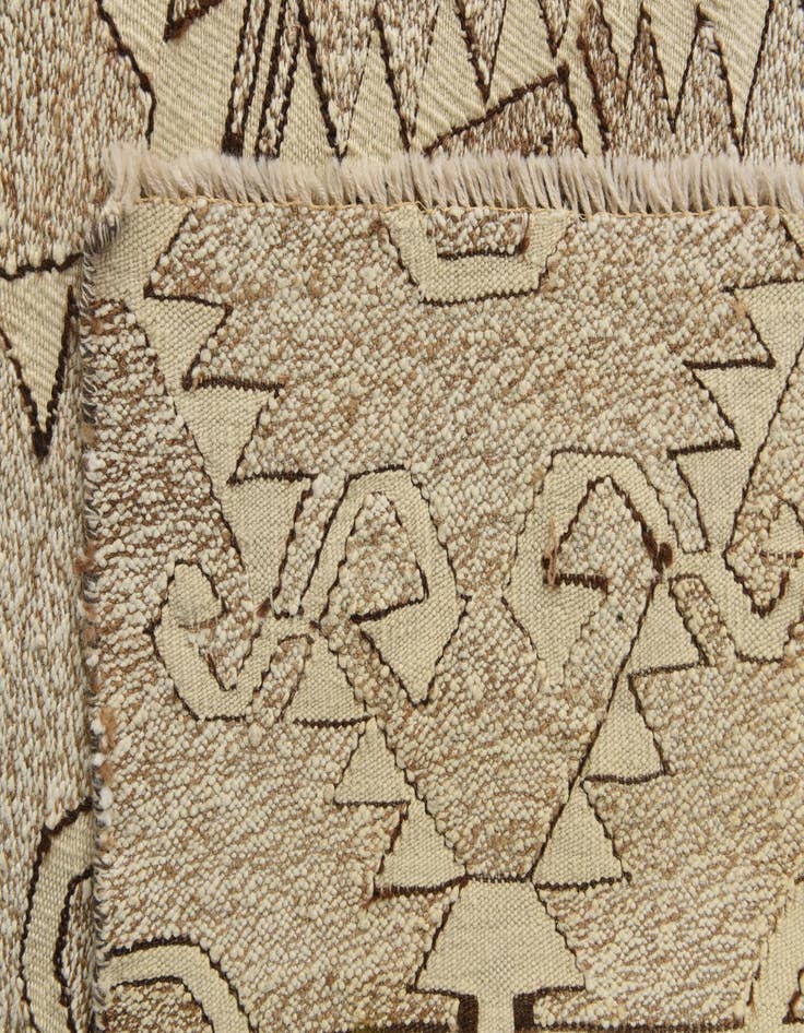 Detail image of  6' 3 x 9' 6  Hand Woven Kilim Modern Wool Rug