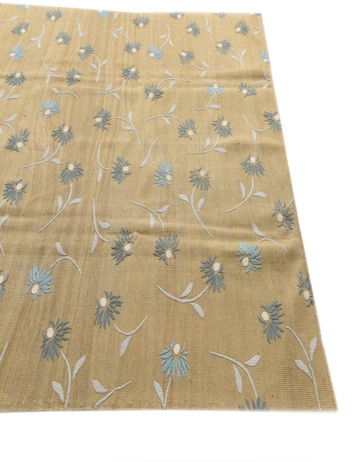 Detail image of  6' 10 x 9' 7  Hand Woven Kilim Modern Rug