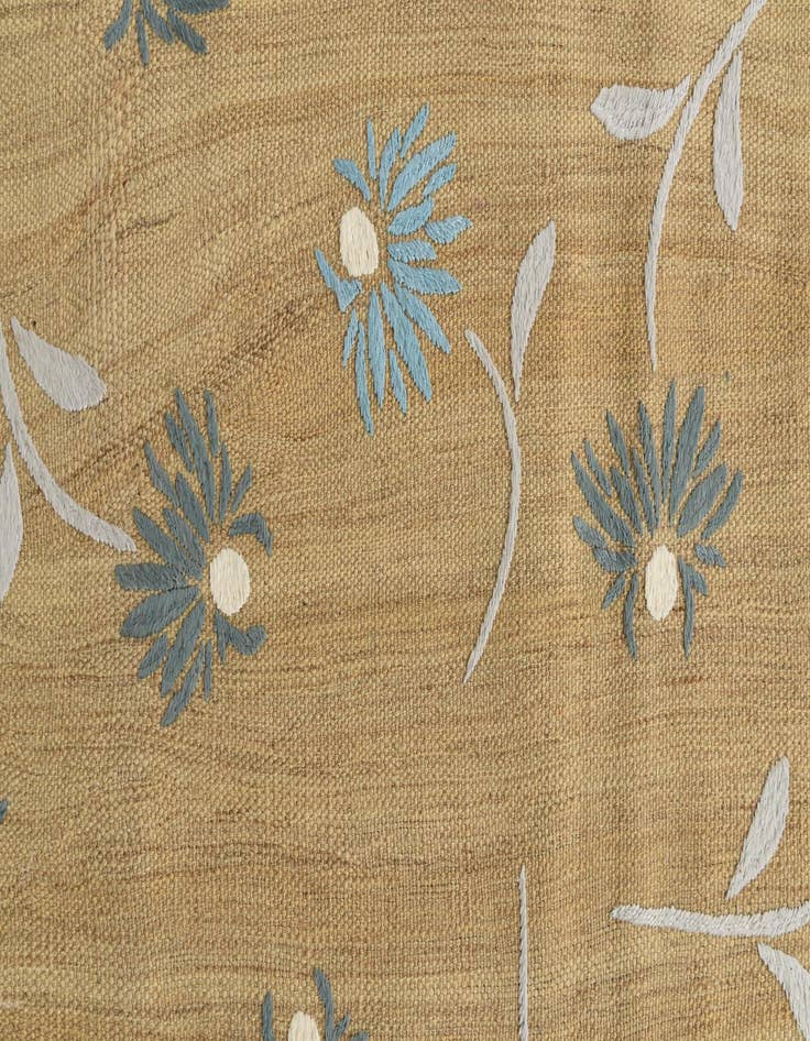 Detail image of  6' 10 x 9' 7  Hand Woven Kilim Modern Rug