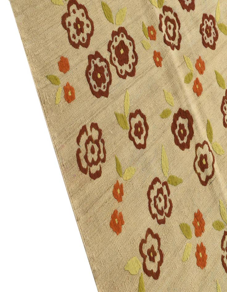 Detail image of  6' 6 x 9' 5  Hand Woven Kilim Modern Rug