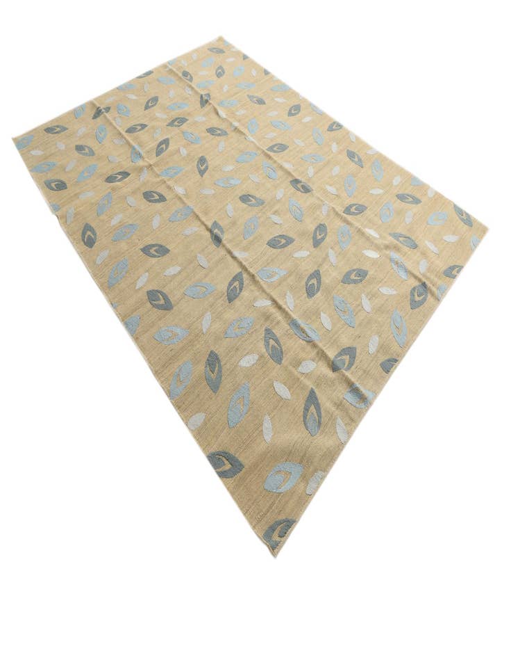 Detail image of  7' x 9' 4  Hand Woven Kilim Modern Rug