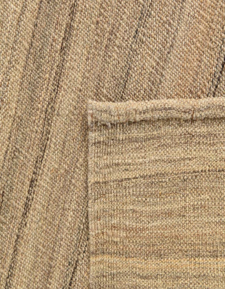 Detail image of  7' x 9' 9  Hand Woven Kilim Modern Wool Rug