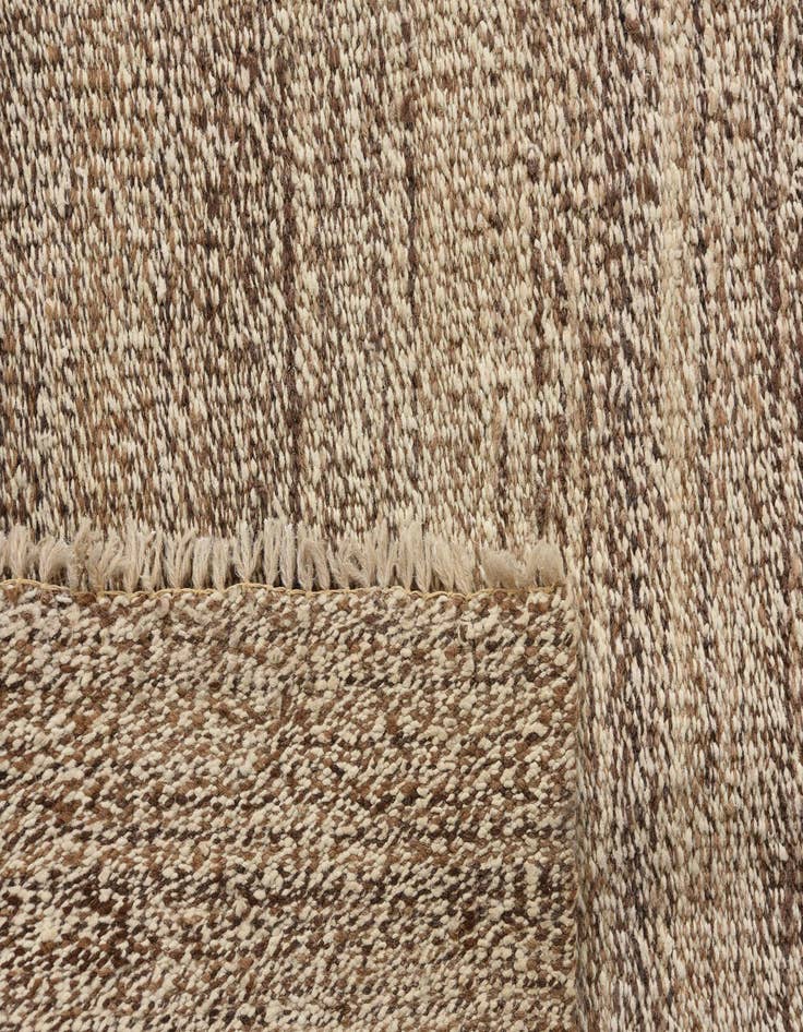 Detail image of  5' 7 x 9' 7  Hand Woven Kilim Modern Wool Rug