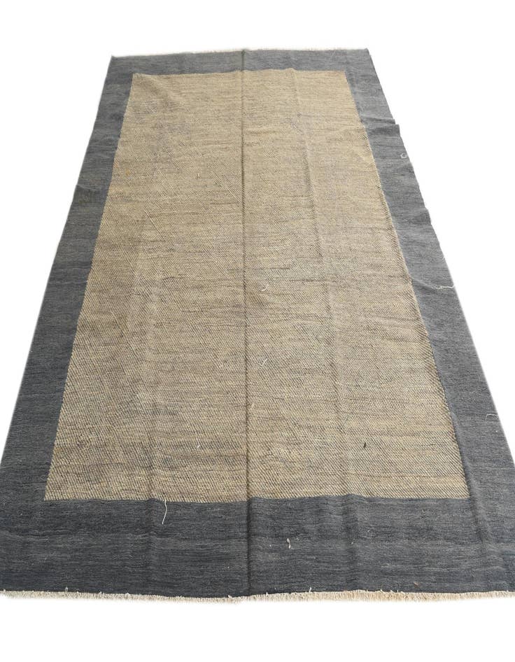 Detail image of  8' 2 x 9' 7  Hand Woven Kilim Modern Wool Rug