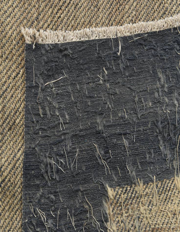 Detail image of  8' 2 x 9' 7  Hand Woven Kilim Modern Wool Rug