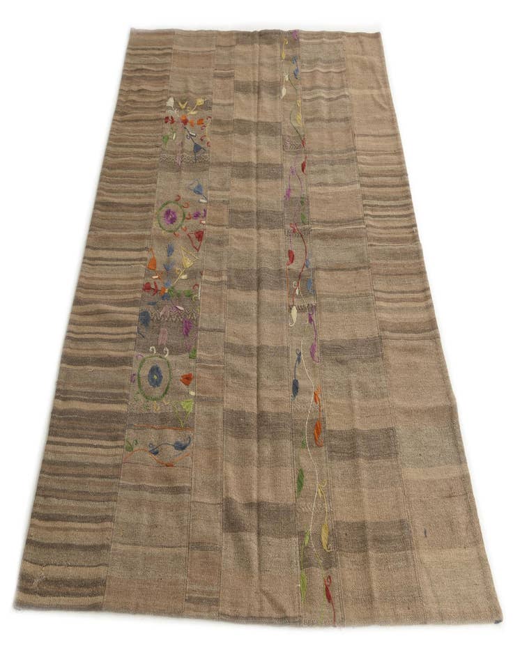 Detail image of  5' x 6' 8  Hand Woven Kilim Patchwork Wool Rug