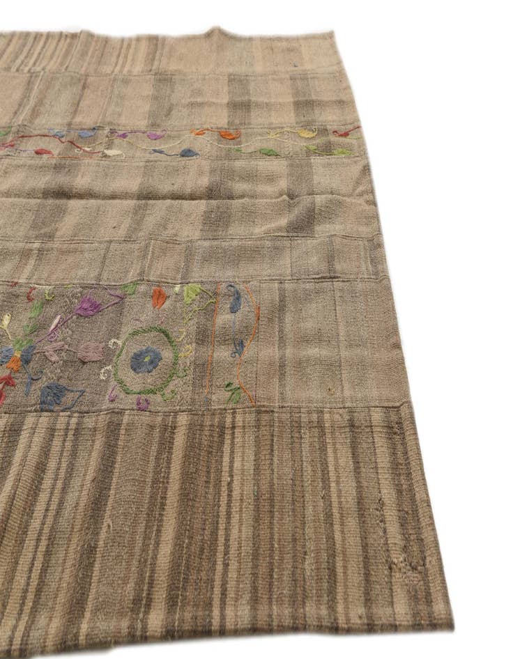 Detail image of  5' x 6' 8  Hand Woven Kilim Patchwork Wool Rug