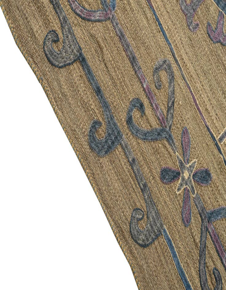 Detail image of  6' 9 x 8' 9  Hand Woven Kilim Suzani Wool Rug