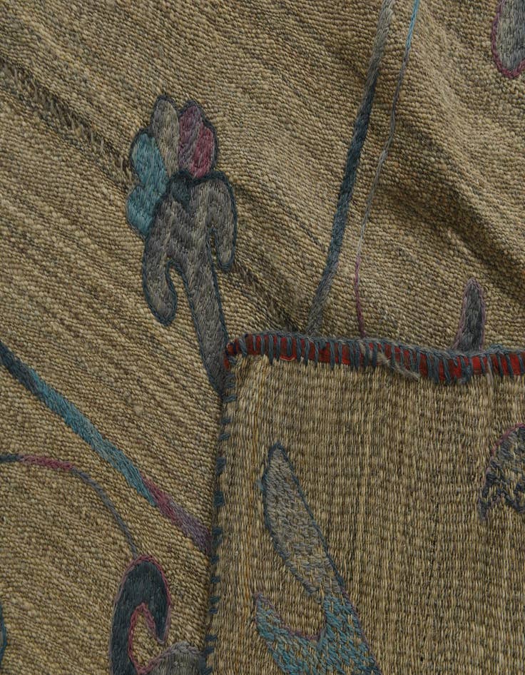 Detail image of  5' 1 x 6' 8  Hand Woven Kilim Suzani Wool Rug