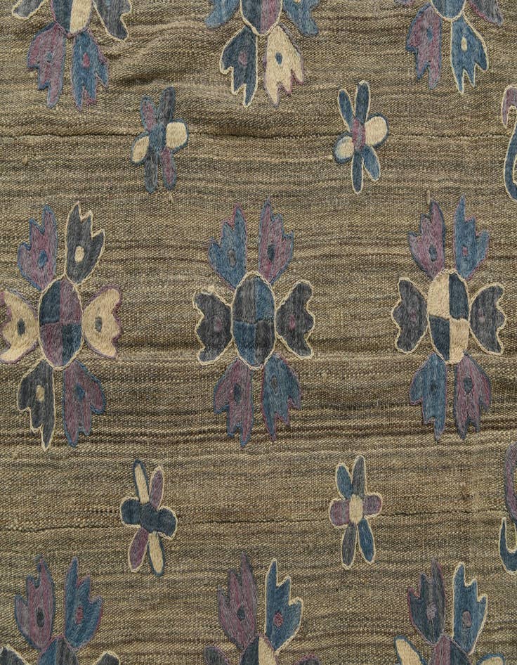 Detail image of  5' 7 x 7'  Hand Woven Kilim Suzani Wool Rug