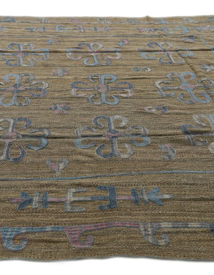 Detail image of  6' 8 x 9' 5  Hand Woven Kilim Suzani Wool Rug