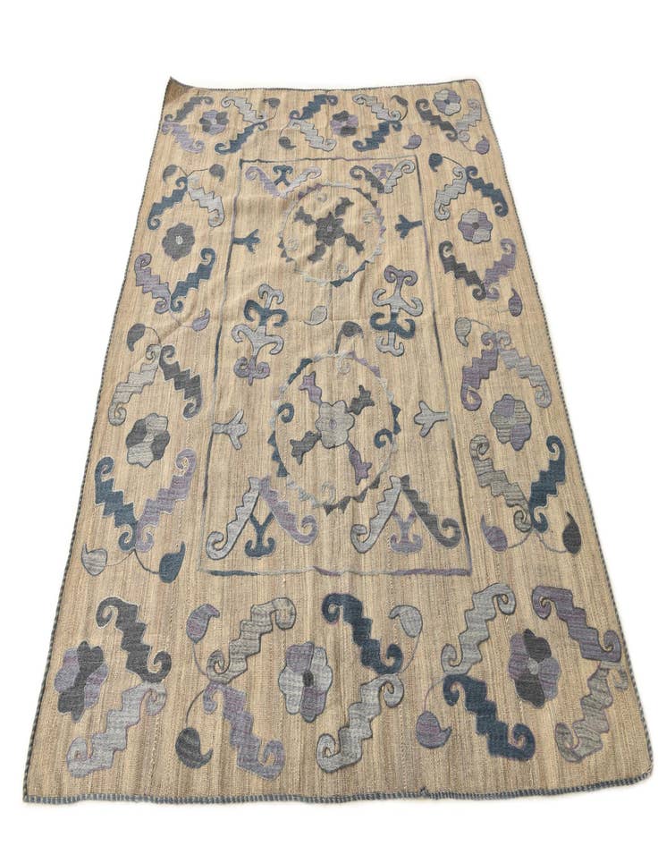 Detail image of  5' 6 x 6' 5  Hand Woven Kilim Suzani Wool Rug