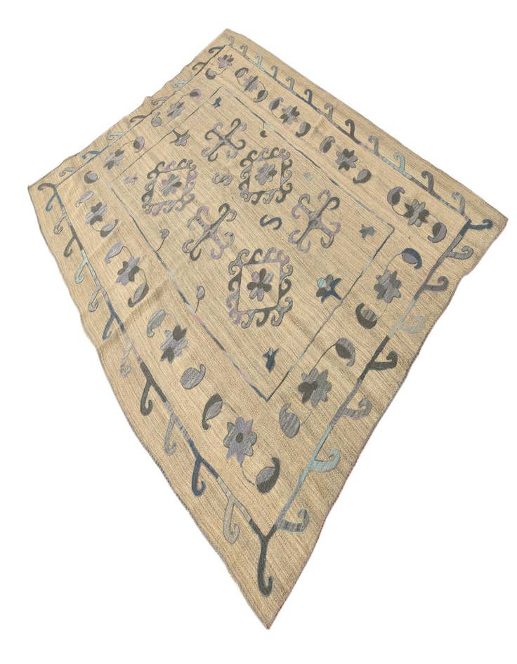 Detail image of  5' 10 x 7' 6  Hand Woven Kilim Suzani Wool Rug