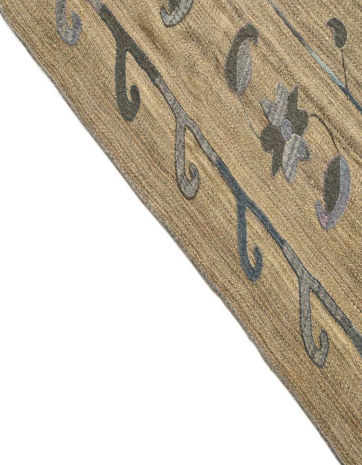 Detail image of  5' 10 x 7' 6  Hand Woven Kilim Suzani Wool Rug