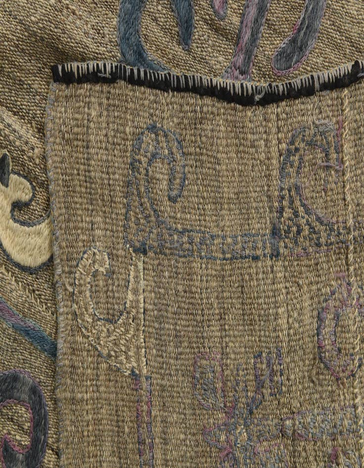 Detail image of  6' 1 x 9' 9  Hand Woven Kilim Suzani Wool Rug