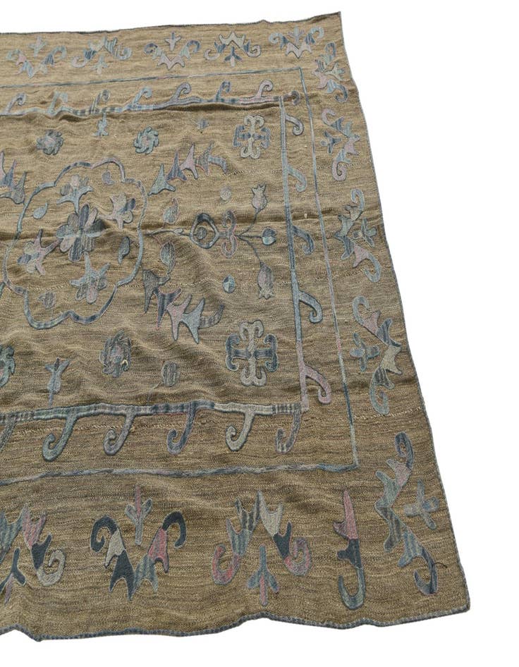 Detail image of  5' 10 x 7' 7  Hand Woven Kilim Suzani Wool Rug