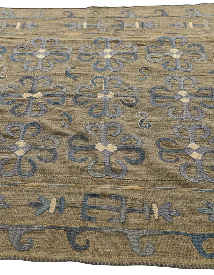 Detail image of  5' 7 x 7' 5  Hand Woven Kilim Suzani Wool Rug