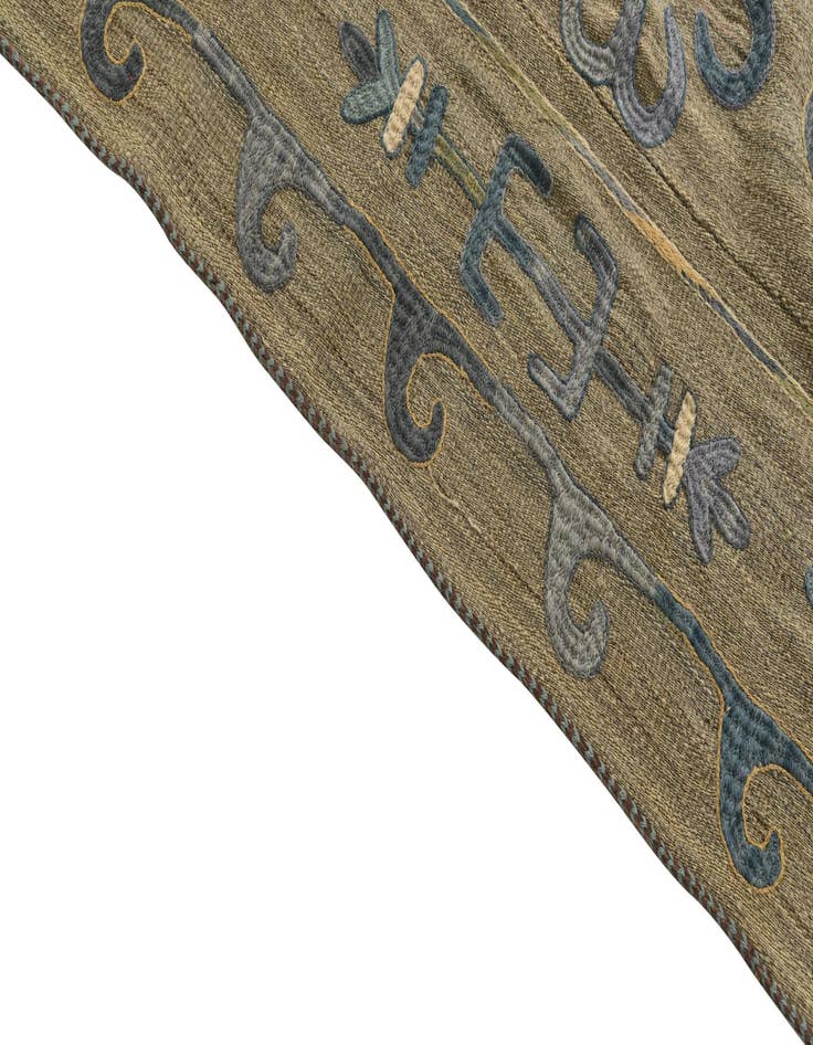 Detail image of  5' 7 x 7' 5  Hand Woven Kilim Suzani Wool Rug