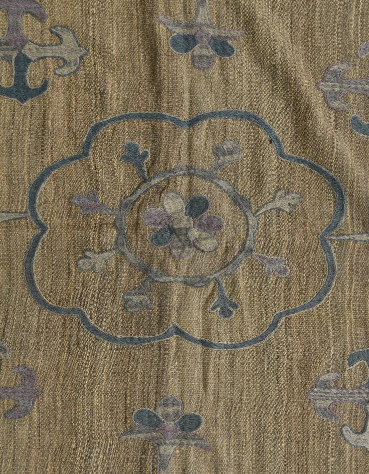 Detail image of  5' 1 x 6' 5  Hand Woven Kilim Suzani Wool Rug