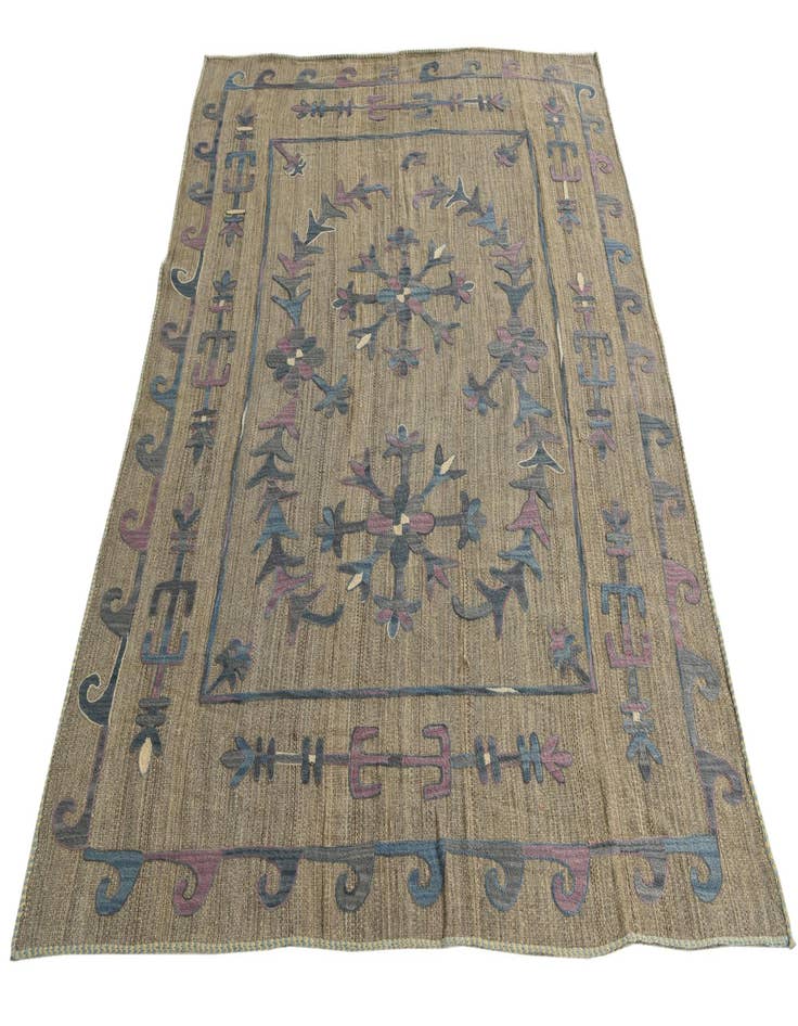 Detail image of  5' 9 x 7'  Hand Woven Kilim Suzani Wool Rug