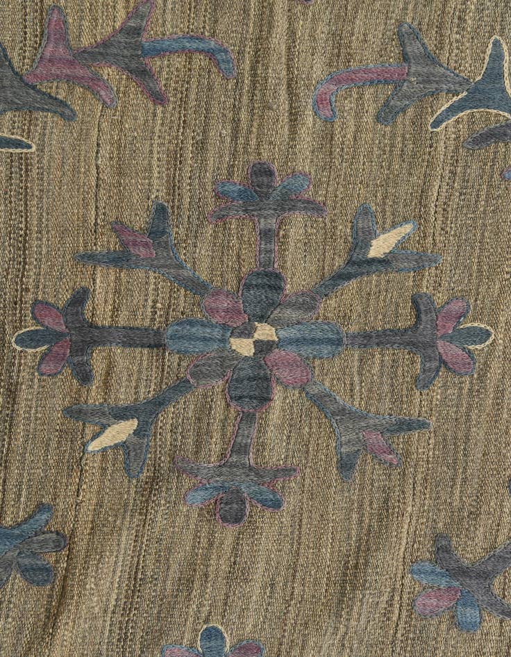Detail image of  5' 9 x 7'  Hand Woven Kilim Suzani Wool Rug
