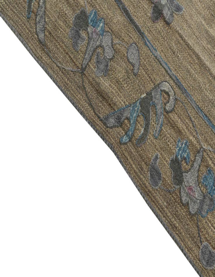 Detail image of  5' x 6' 6  Hand Woven Kilim Suzani Wool Rug