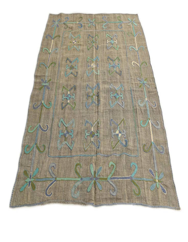 Detail image of  5' x 6' 3  Hand Woven Kilim Suzani Wool Rug