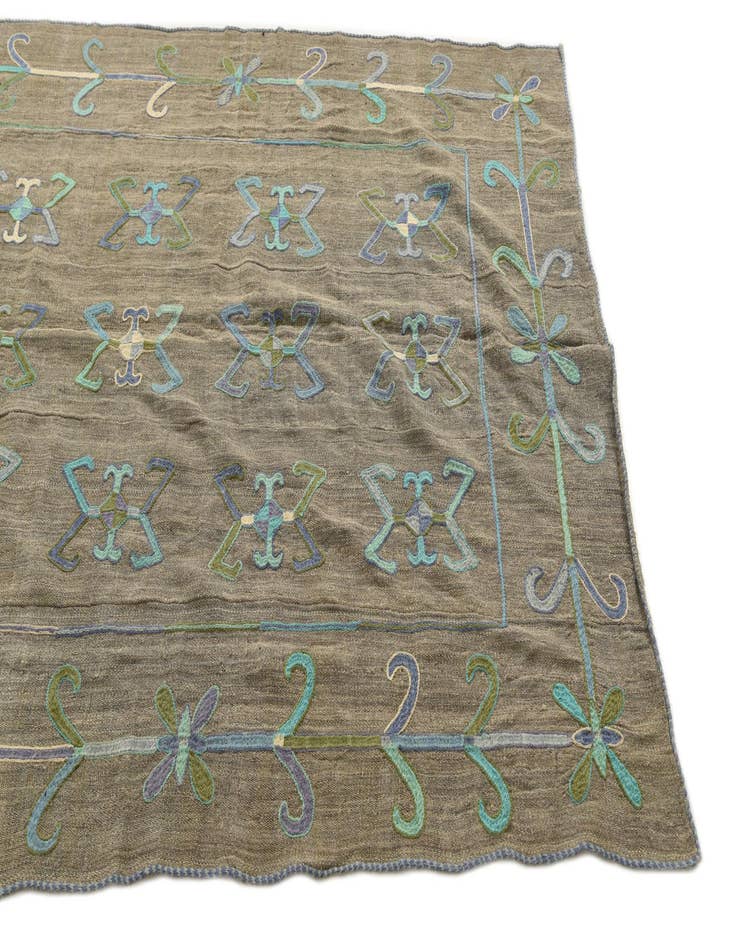 Detail image of  5' x 6' 3  Hand Woven Kilim Suzani Wool Rug