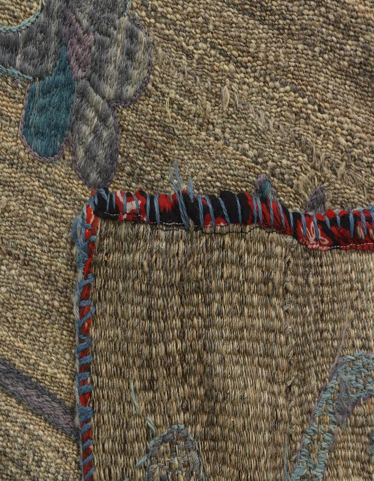 Detail image of  4' 9 x 6' 4  Hand Woven Kilim Suzani Wool Rug