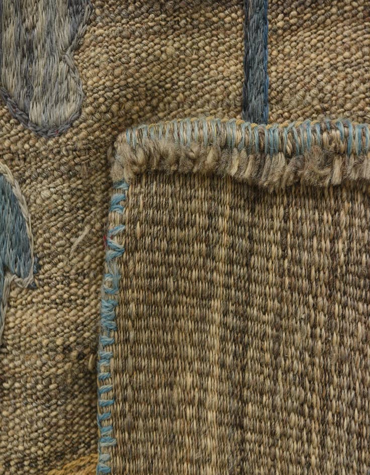 Detail image of  5' 9 x 7' 10  Hand Woven Kilim Suzani Wool Rug