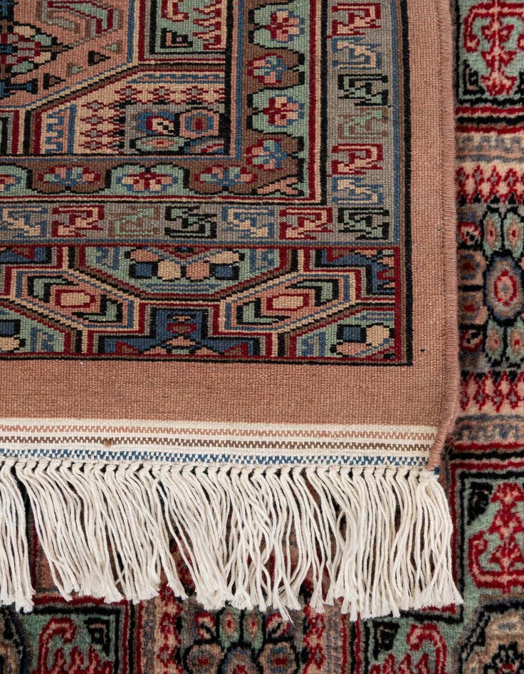 Detail image of  2' 8 x 4'  Hand Knotted Lahour Oriental Wool Rug