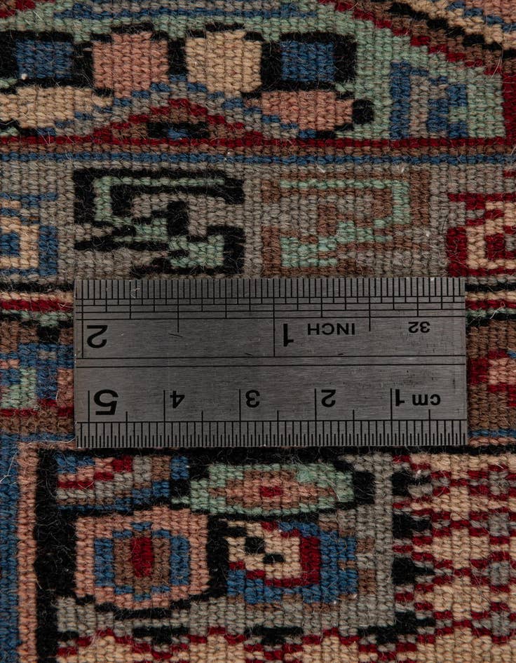 Detail image of  2' 8 x 4'  Hand Knotted Lahour Oriental Wool Rug