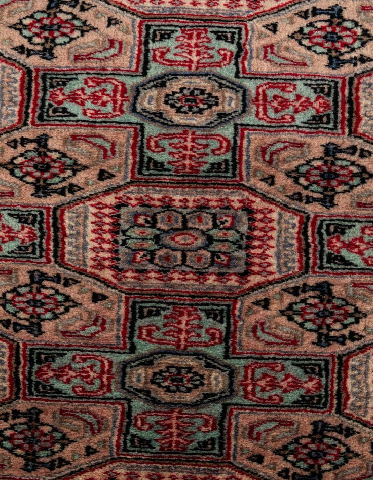 Detail image of  2' 8 x 4'  Hand Knotted Lahour Oriental Wool Rug