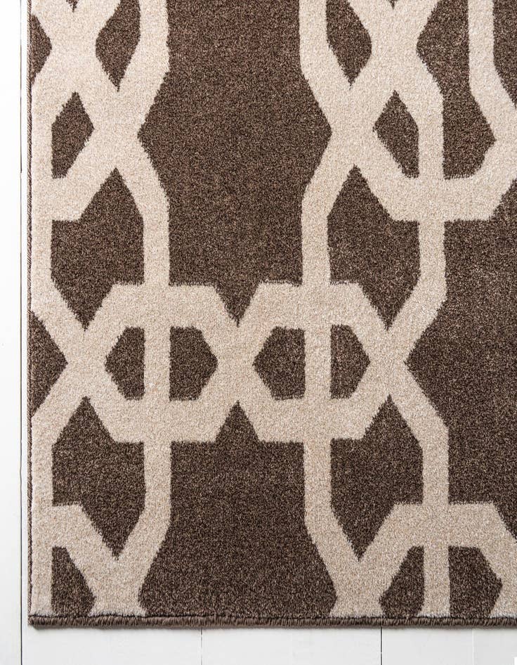 Detail image of  7' x 10' Lattice Rug
