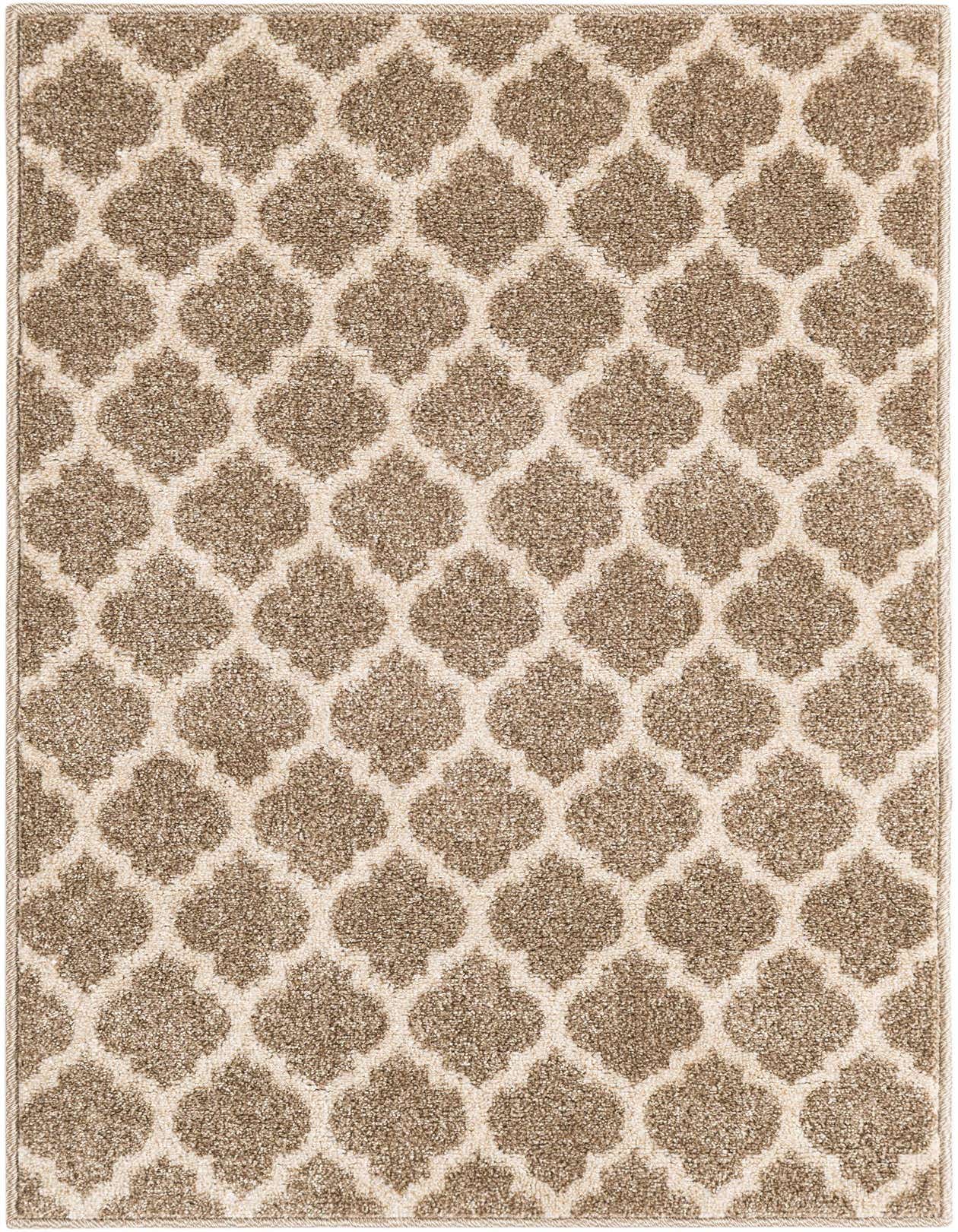 Primary image  2' 6 x 4' Lattice Rug