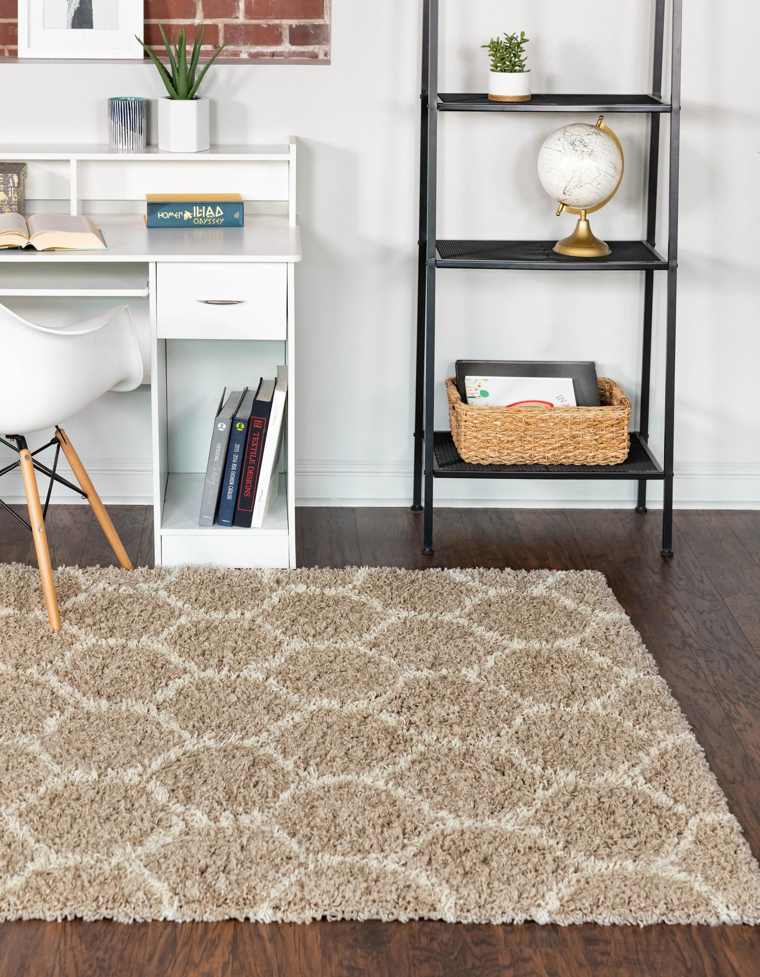  Custom Light Brown Lattice Shag Rug