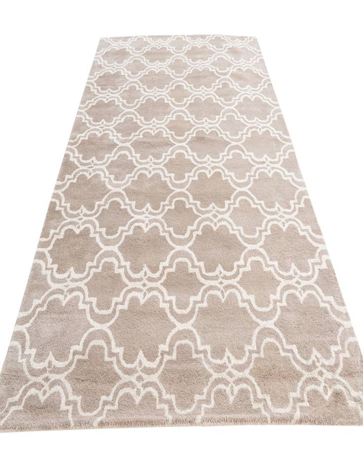 Detail image of  5' 1 x 8' Luna Rug