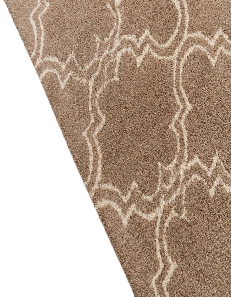 Detail image of  5' x 7' 10 Luna Rug